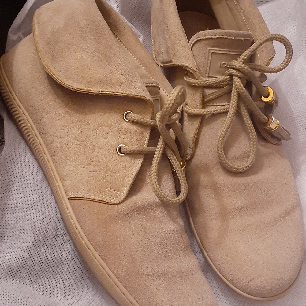 Louis Vuitton Beige Suede Empreinte Moccasin/Ankle Booties